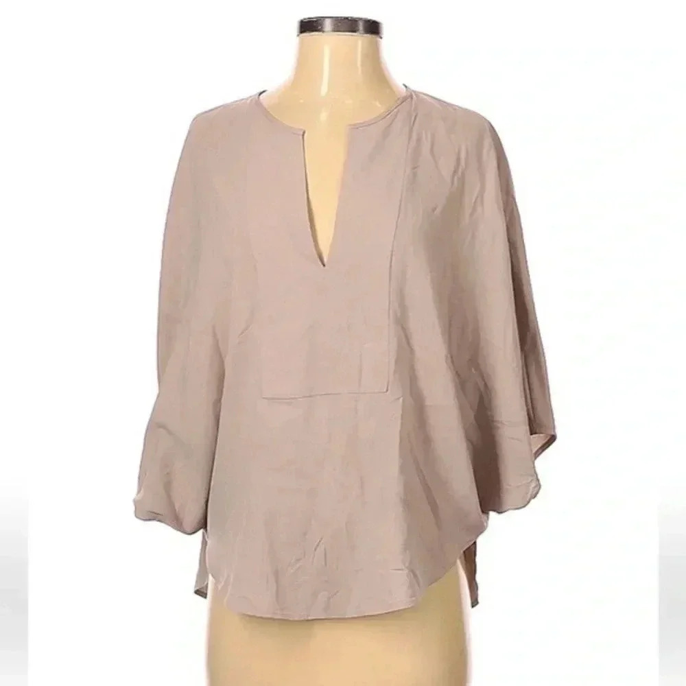 BCBGMAXAZRIA Minimalist Classic Taupe 100% Silk 3/4 Sleeves Blouse Tunic Size XS